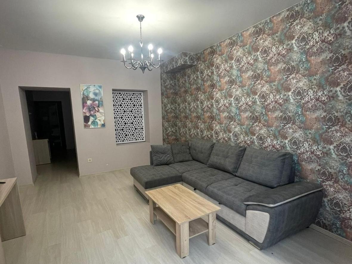 Спиро גגרה מראה חיצוני תמונה